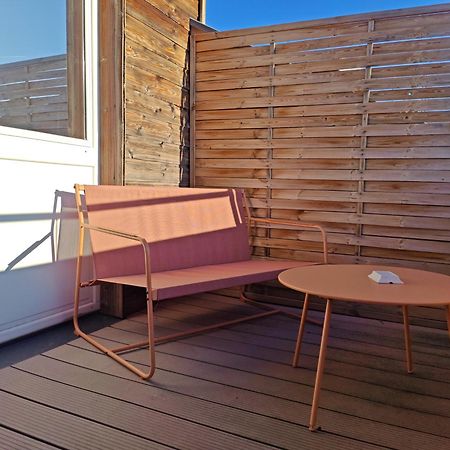 Urban Style, Hotel Le Cheval Noir, Saint-Etienne Εξωτερικό φωτογραφία