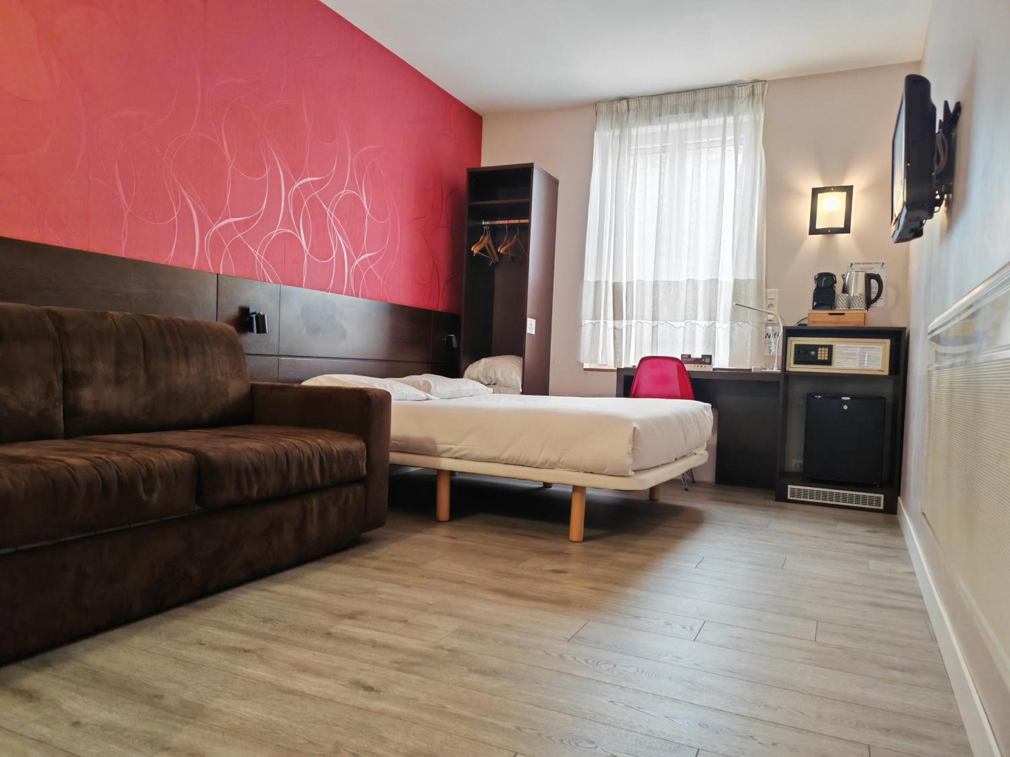 Urban Style, Hotel Le Cheval Noir, Saint-Etienne Εξωτερικό φωτογραφία